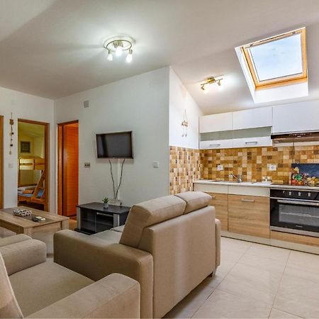 Villa Iness ميدولين المظهر الخارجي الصورة
